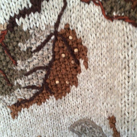 Cabin Creek - Vintage Long, Tan Pullover Sweater with Autumn Leaves - Picture 2 of 6
